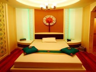 Pretty Resort Hotel and Spa Bangkok - Superior Room